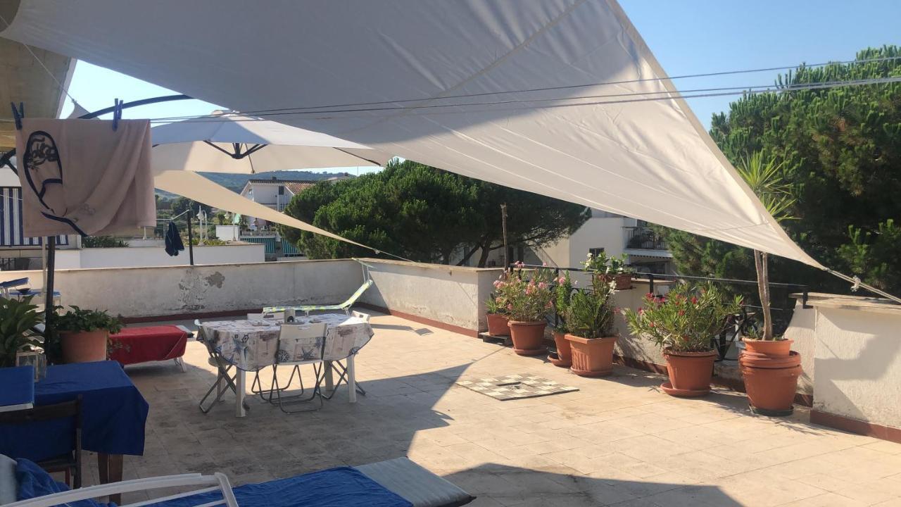 סנטה מרינלה Attico Terramare - Beach & Maxi Terrace & Electricbbq מראה חיצוני תמונה
